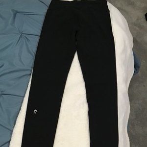 Ivviva black leggings